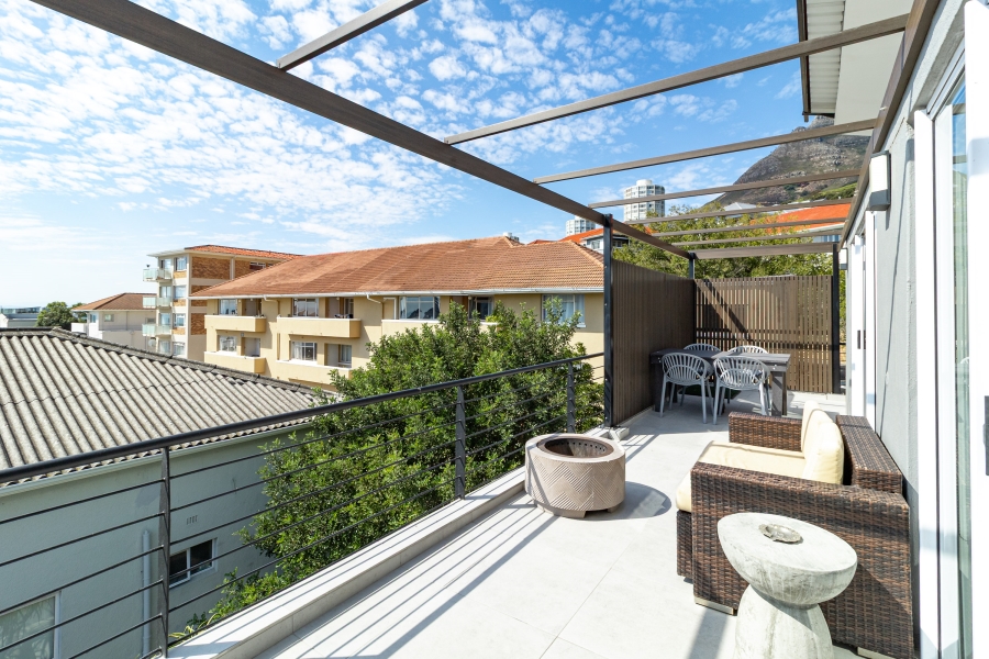 To Let 3 Bedroom Property for Rent in Vredehoek Western Cape